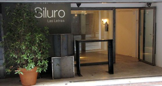 Siluro las letras cotilleos en la red Maria Breton